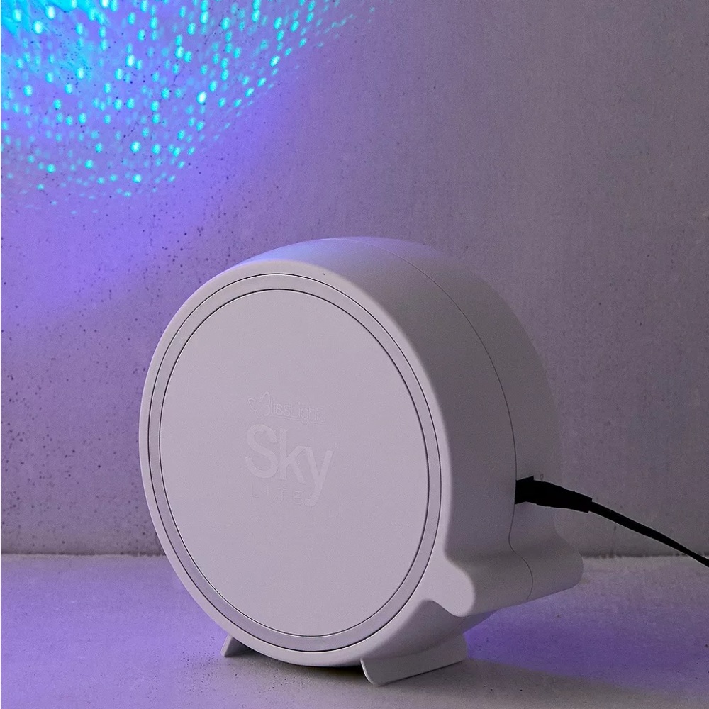 URBAN OUTFITTERS BlissLights Sky Lite LED Stars Projector Light Blue Clouds
